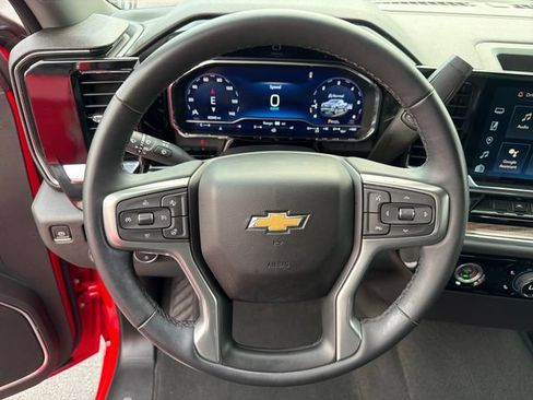 Certified 2023 Chevrolet Silverado 1500 LT AWD/4WD image 16