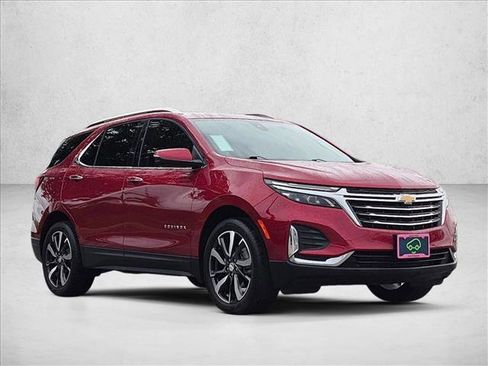 Used 2023 Chevrolet Equinox Premier w/ LPO, Floor Liner Package FWD image 9