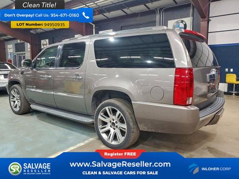 Used 2011 Cadillac Escalade ESV Luxury image 3