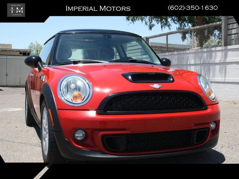 Used 2013 MINI Cooper S FWD image 1