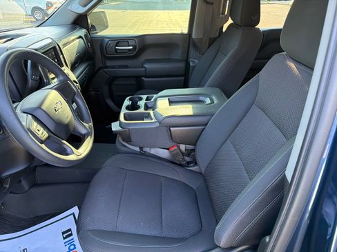Used 2020 Chevrolet Silverado 1500 Custom Trail Boss w/ Custom Convenience Package AWD/4WD image 26