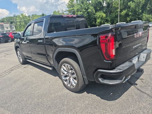 Used 2023 GMC Sierra 1500 Denali w/ Denali Reserve Package AWD/4WD image 3