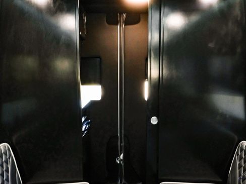 Used 2023 Mercedes-Benz Sprinter 3500 w/ Parking Package image 85