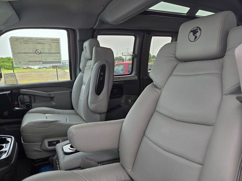 New 2025 GMC Savana 2500 w/ Driver Convenience Package image 16