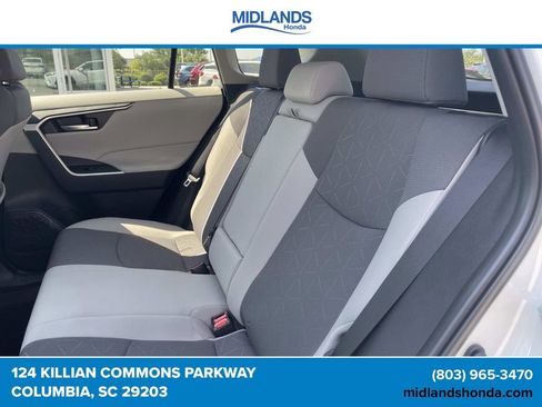 Used 2024 Toyota RAV4 XLE w/ Convenience Package FWD image 12