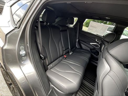 New 2025 Acura RDX Base image 15