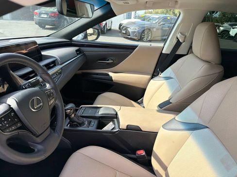 Used 2021 Lexus ES 350 w/ Premium Package FWD image 6