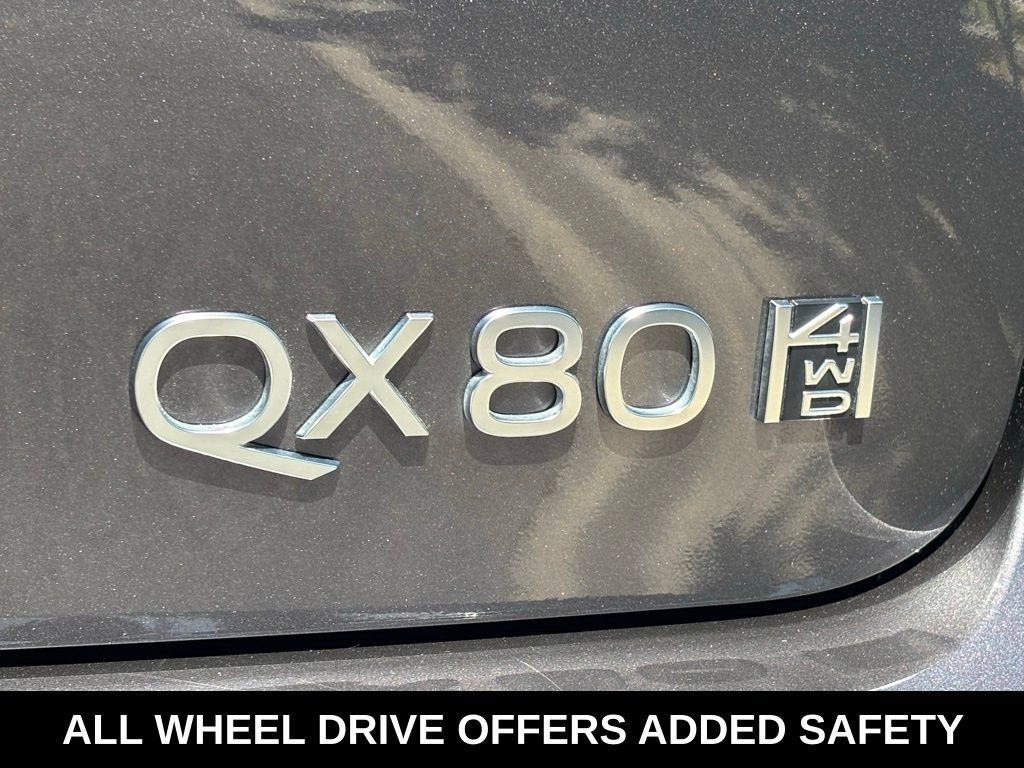 Certified 2026 INFINITI QX80 Luxe w/ Cargo Package AWD/4WD image 6