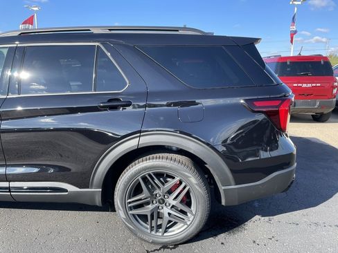 New 2026 Ford Explorer ST-Line w/ ST-Line Street Pack image 34