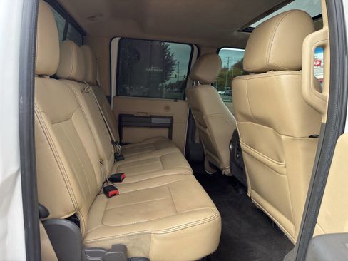 Used 2012 Ford F350 Lariat w/ Lariat Interior Pkg image 12