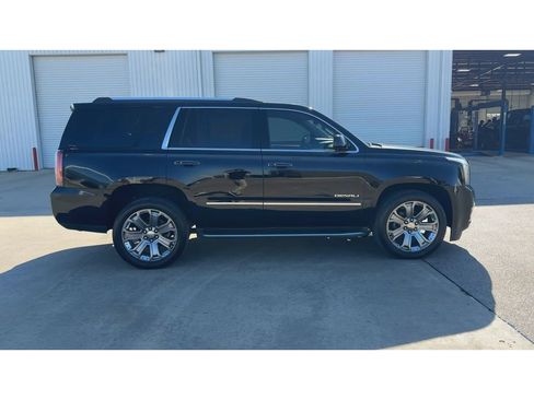 Used 2015 GMC Yukon Denali w/ Open Road Package image 9