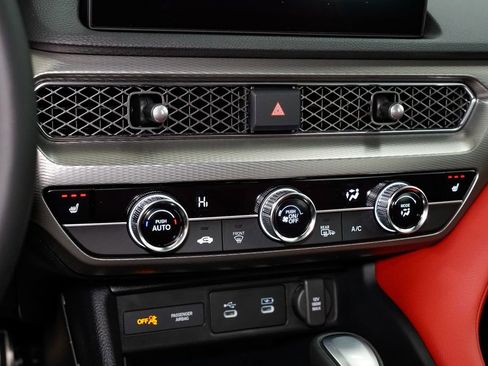 New 2026 Acura Integra A-Spec image 18