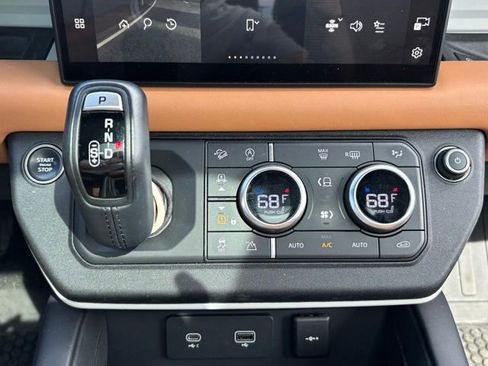 Used 2024 Land Rover Defender 130 S AWD/4WD image 33