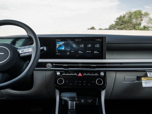 New 2026 Hyundai Tucson SEL Plus AWD/4WD image 16