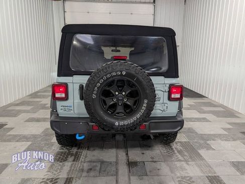 Used 2023 Jeep Wrangler Unlimited w/ Cold Weather Group image 3