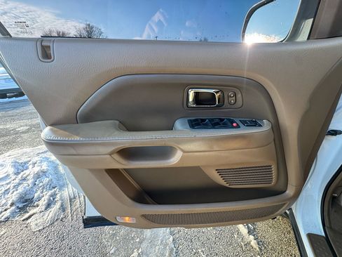 Used 2007 Honda Pilot EX-L image 12