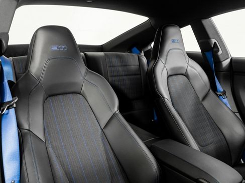 Used 2026 Porsche 911 Carrera T image 30