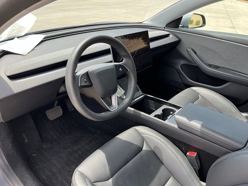 Used 2025 Tesla Model 3 Long Range RWD image 12