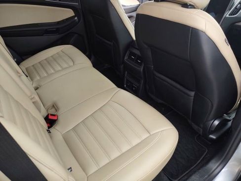 Used 2024 Ford Edge SEL w/ Convenience Package image 21