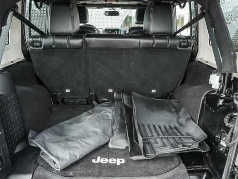 Used 2013 Jeep Wrangler Unlimited Sahara w/ Dual Top Group image 23