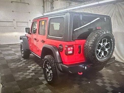 Used 2023 Jeep Wrangler Unlimited Rubicon w/ Cold Weather Group AWD/4WD image 2