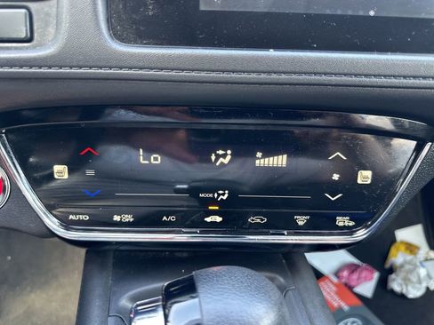 Used 2019 Honda HR-V EX image 27