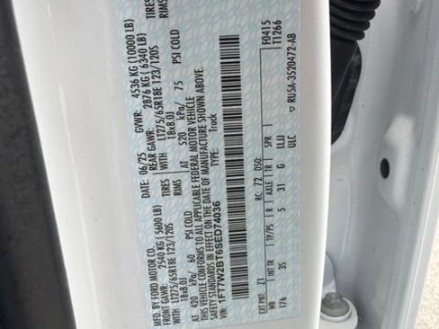 Used 2025 Ford F250 XLT AWD/4WD image 34
