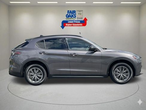 Used 2024 Alfa Romeo Stelvio Sprint AWD/4WD image 5