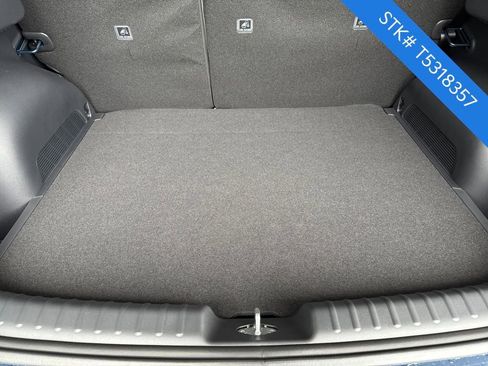 New 2026 Kia Niro EX image 2