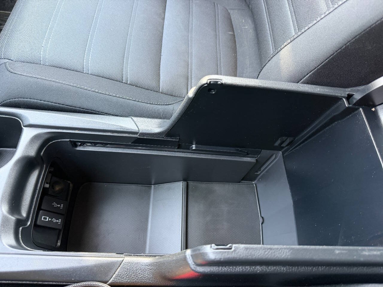 Used 2019 Honda CR-V EX image 49
