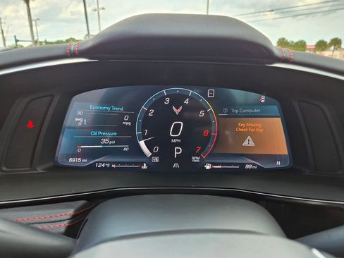 Used 2020 Chevrolet Corvette Stingray w/ 2LT Preferred Equipment Group image 22