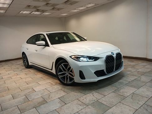 Used 2023 BMW 430i Gran Coupe xDrive w/ Premium Package image 2