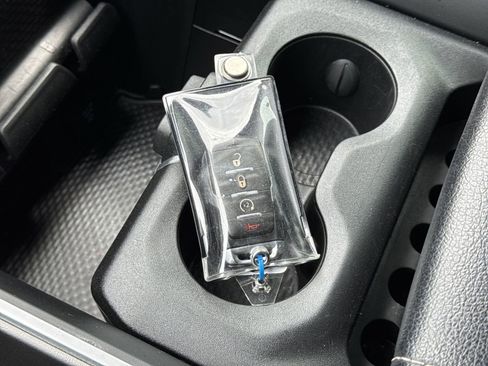 Used 2022 RAM 1500 Big Horn image 34