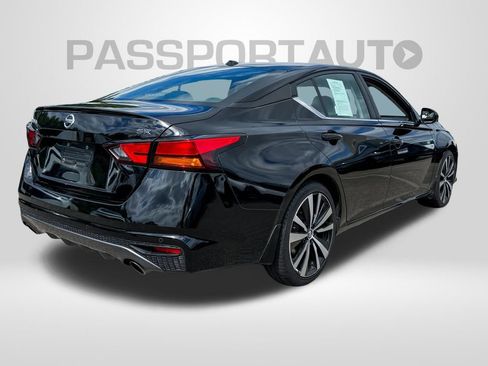 Used 2020 Nissan Altima 2.5 SR FWD image 5