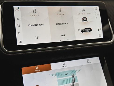 Used 2023 Land Rover Range Rover Velar S image 17