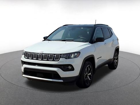 Used 2025 Jeep Compass Limited AWD/4WD image 7