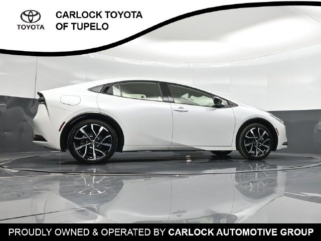 Used 2026 Toyota Prius Plug-In Hybrid FWD image 62