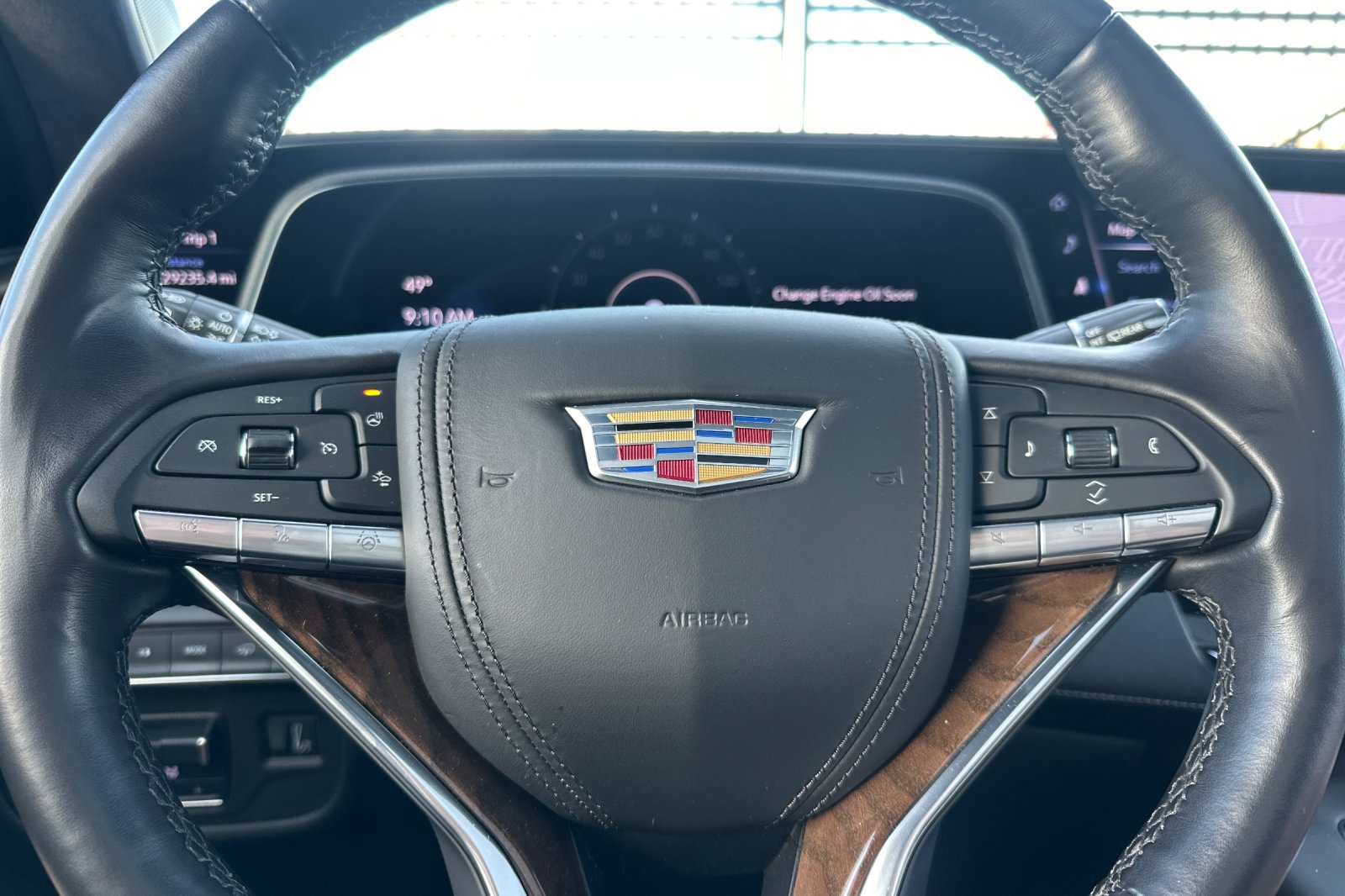 Used 2023 Cadillac Escalade Sport Platinum w/ LPO, ONYX Package AWD/4WD image 34