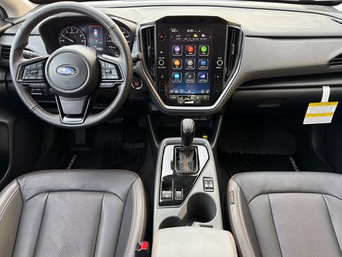 Used 2025 Subaru Crosstrek 2.5i Limited w/ Crosstrek Mirror Package image 13