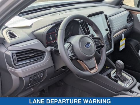 Used 2025 Subaru Forester Sport AWD/4WD image 15