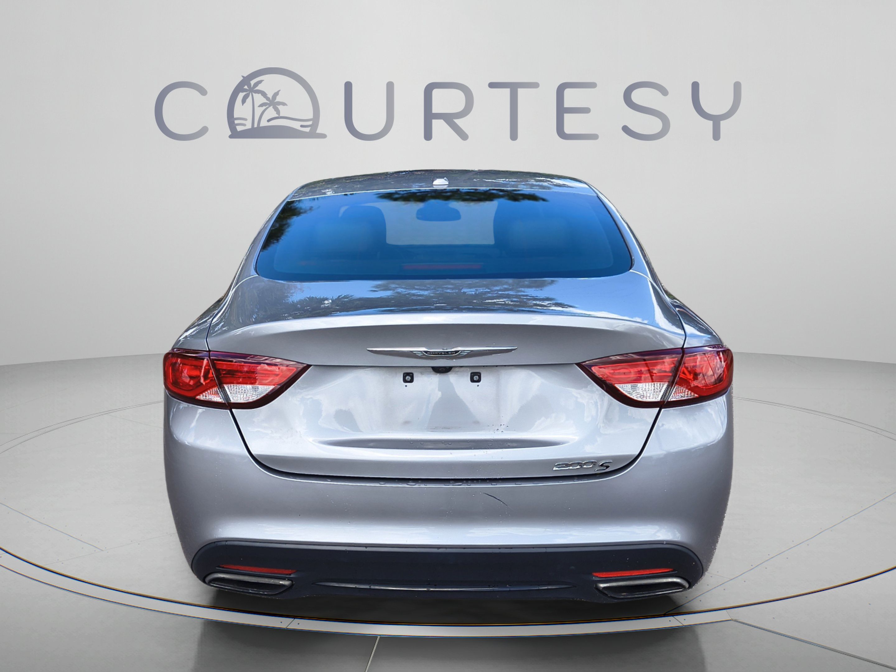 Used 2015 Chrysler 200 S w/ Comfort Group FWD image 6