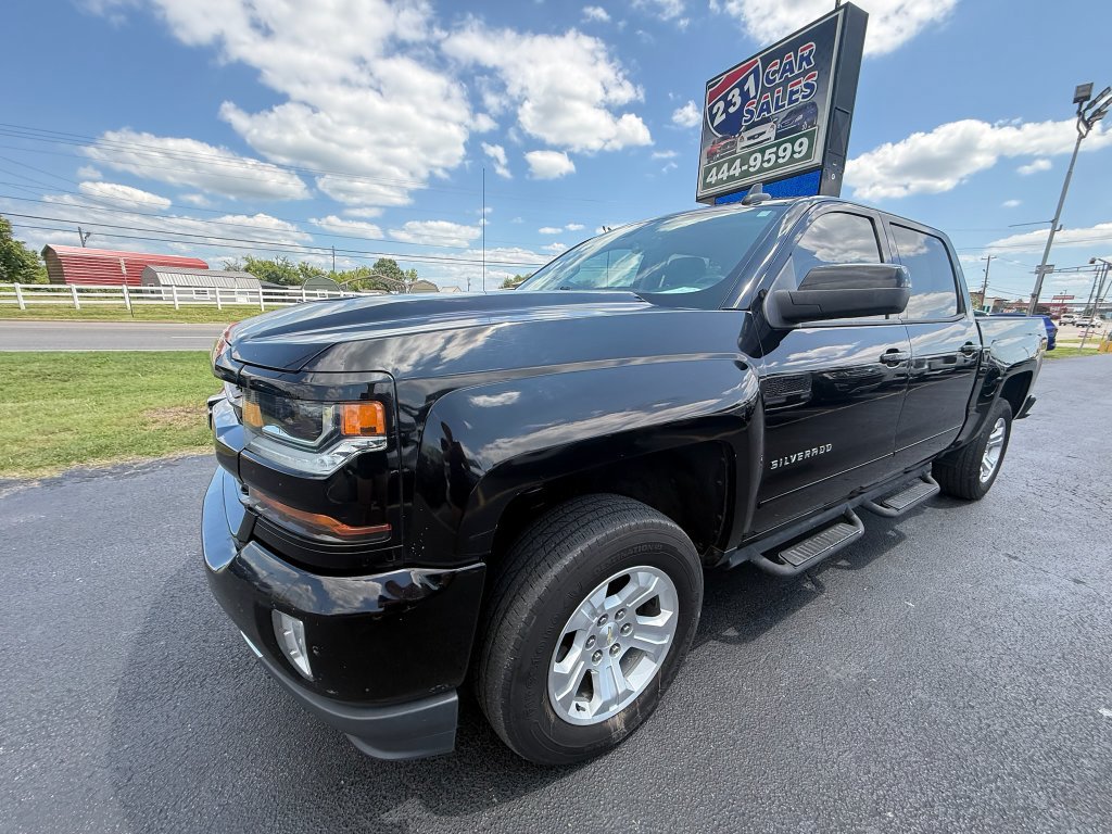 Used 2017 Chevrolet Silverado 1500 LT w/ All Star Edition AWD/4WD image 7