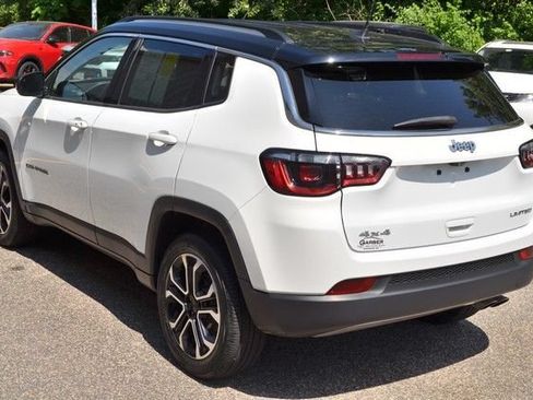 Used 2022 Jeep Compass Limited AWD/4WD image 6