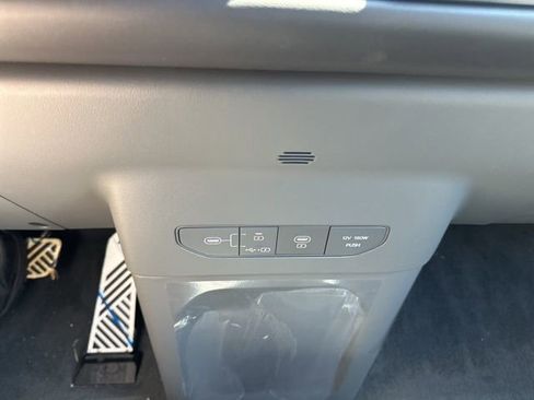 New 2026 Kia EV9 GT-Line AWD/4WD image 32
