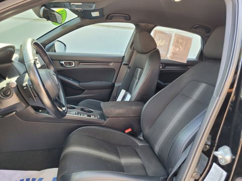 Used 2022 Honda Civic Sport image 11