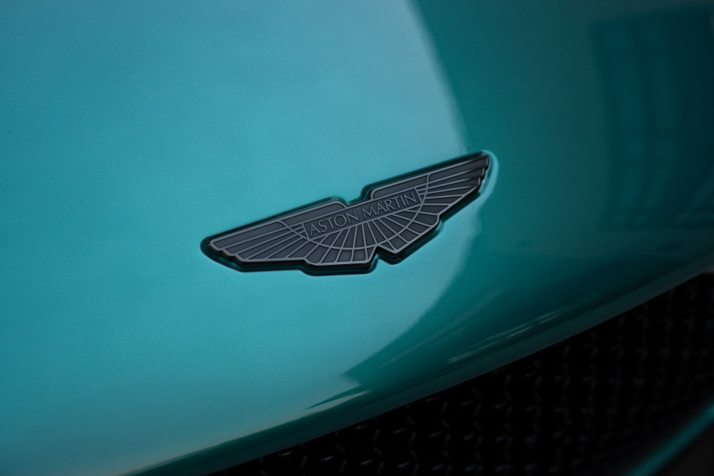 Used 2023 Aston Martin DBS Superleggera Volante RWD image 11