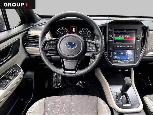 Used 2025 Subaru Forester AWD/4WD image 6