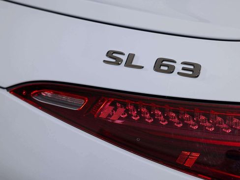Used 2022 Mercedes-Benz SL 63 AMG 4MATIC image 45
