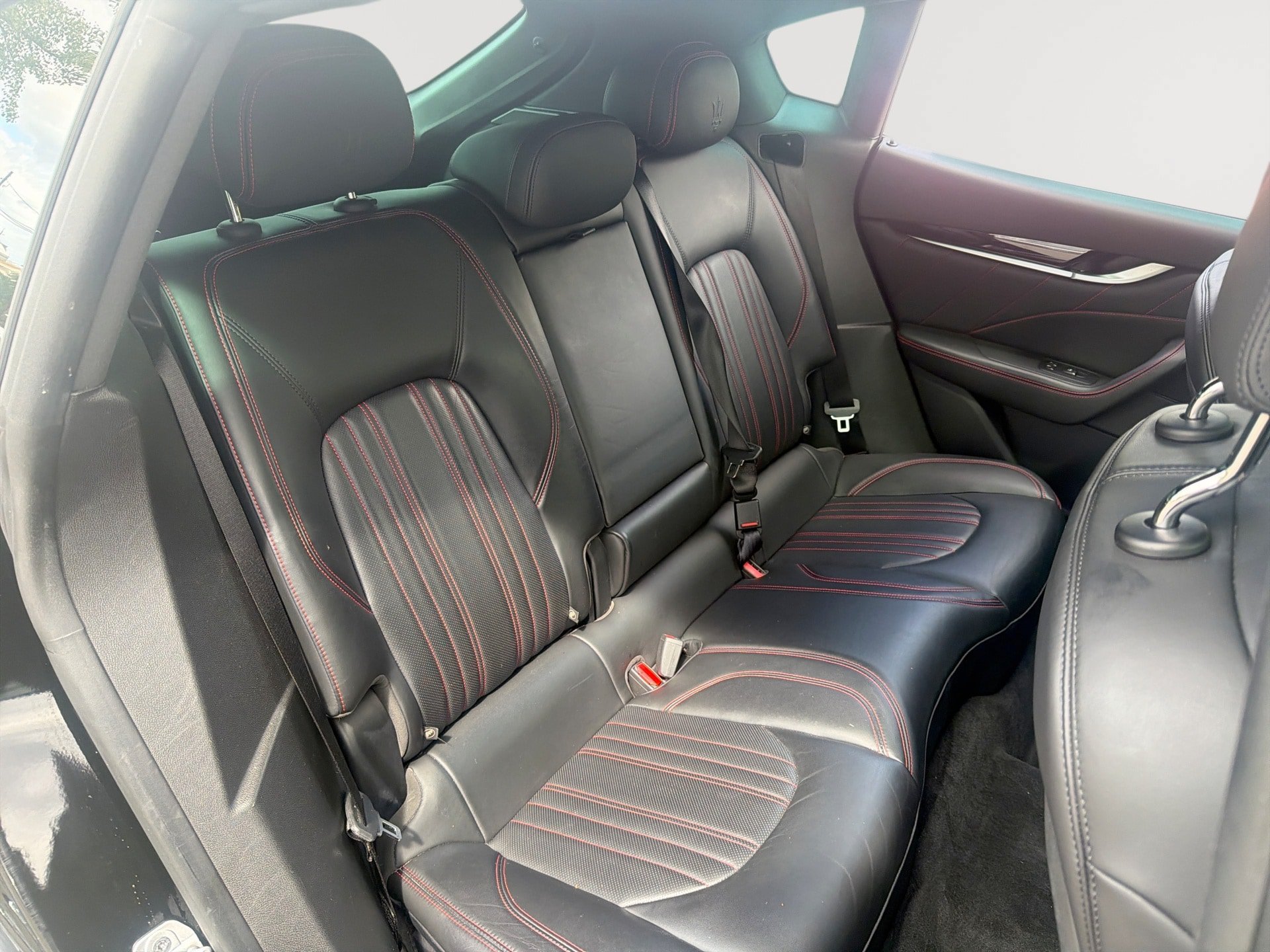 Used 2019 Maserati Levante AWD/4WD image 27