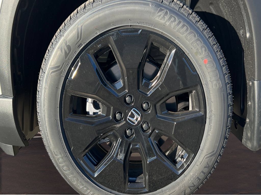 New 2026 Honda Pilot Black Edition image 9